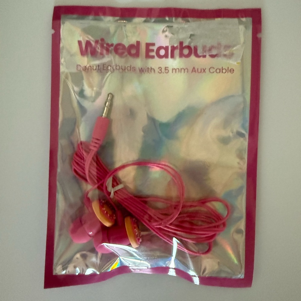 Pink Wired Earbuds with 3.5 mm Aux Cable
